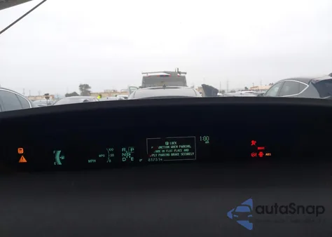 2015 Toyota Prius Five/Four/Persona Series Special Edition/Three/Two z USA, uszkodzony, nr VIN JTDKN3DU5F1901330